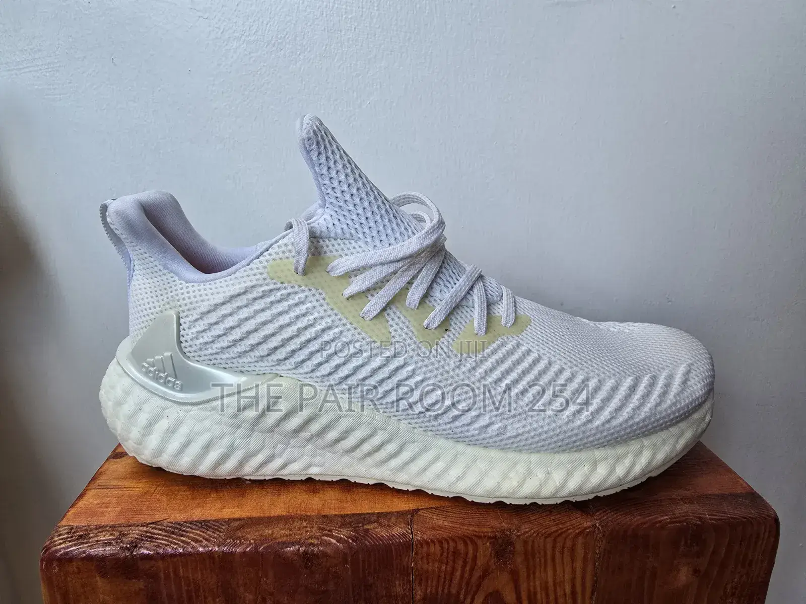 Adidas Alphaboost