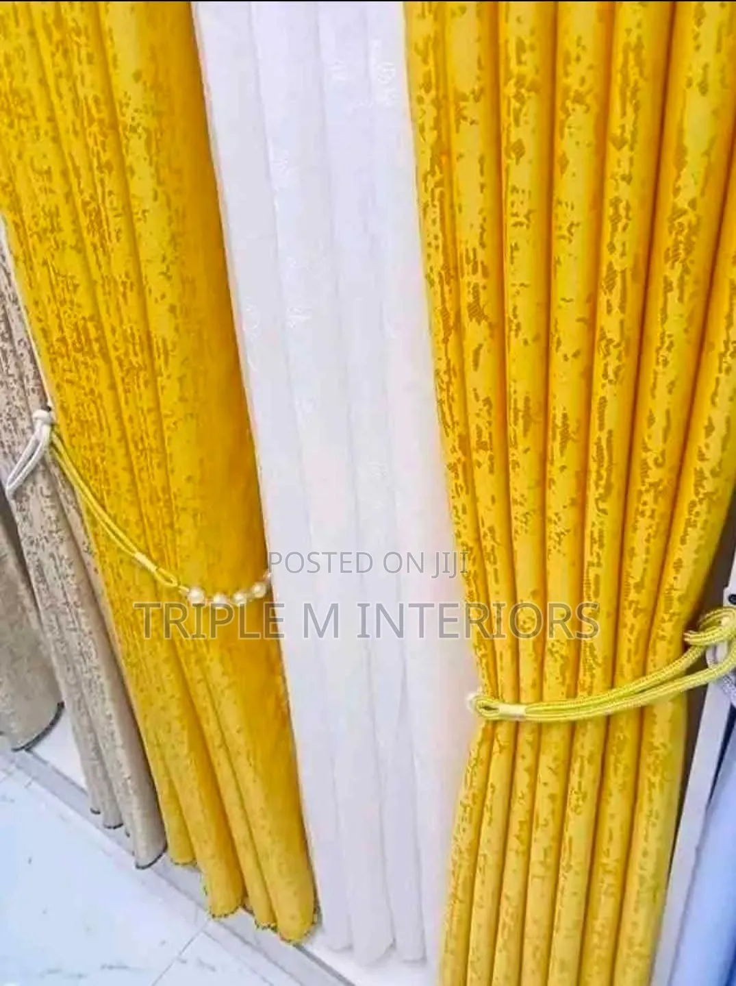 Top Grade Finish Curtains  