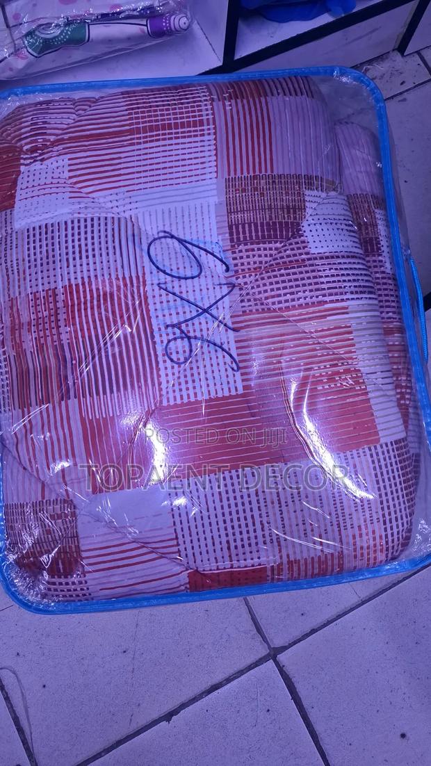 Mixed Patterns Warm 6by 6 Unbinded Duvets