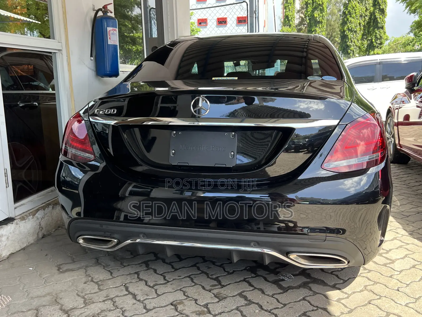 Mercedes-Benz C200 2019 Black