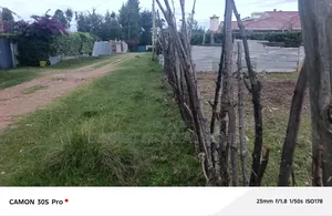 1/4 Plot Annex Pazuri With Title.