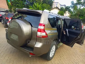 Toyota Land Cruiser Prado 3.0 D-4D (190 Hp) 7 seats 2015 Gold