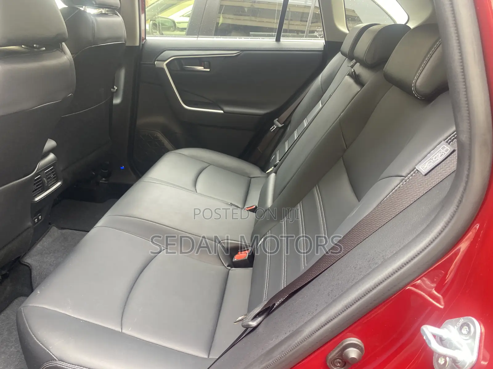 Toyota RAV4 2019 Burgundy