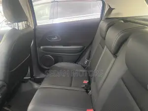 Honda Vezel 2019 Matt Black