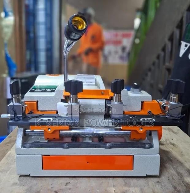 Available All Keys Key Cutting Machine/Key Cutter