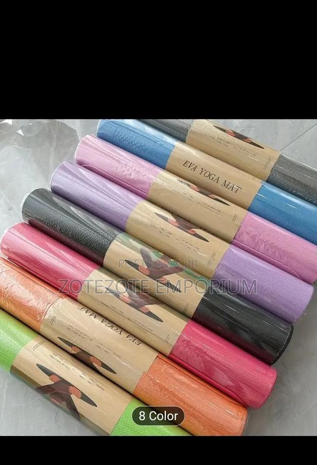 Non Slip Yoga Mat - thumbnail 2