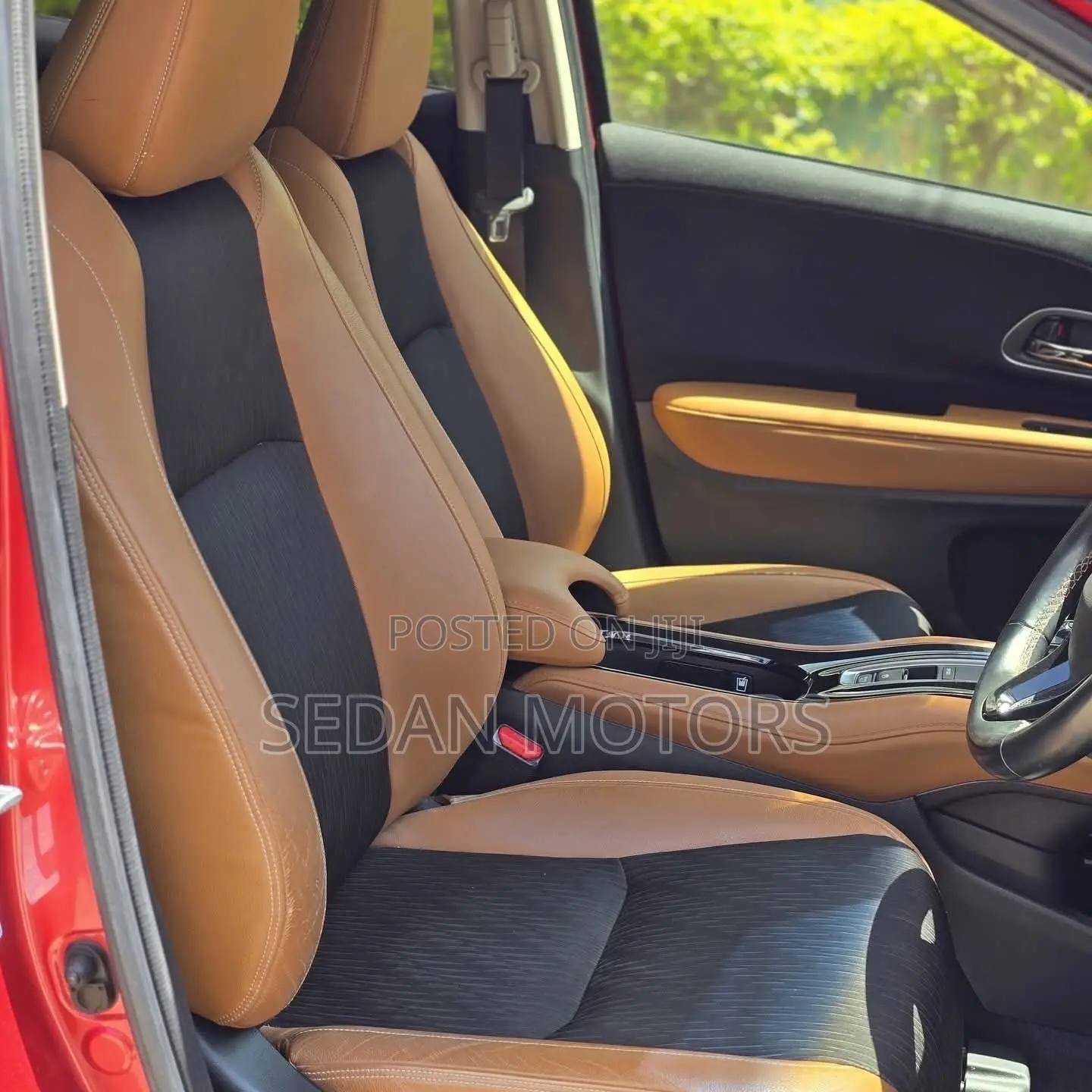 Honda Vezel 2019 Red