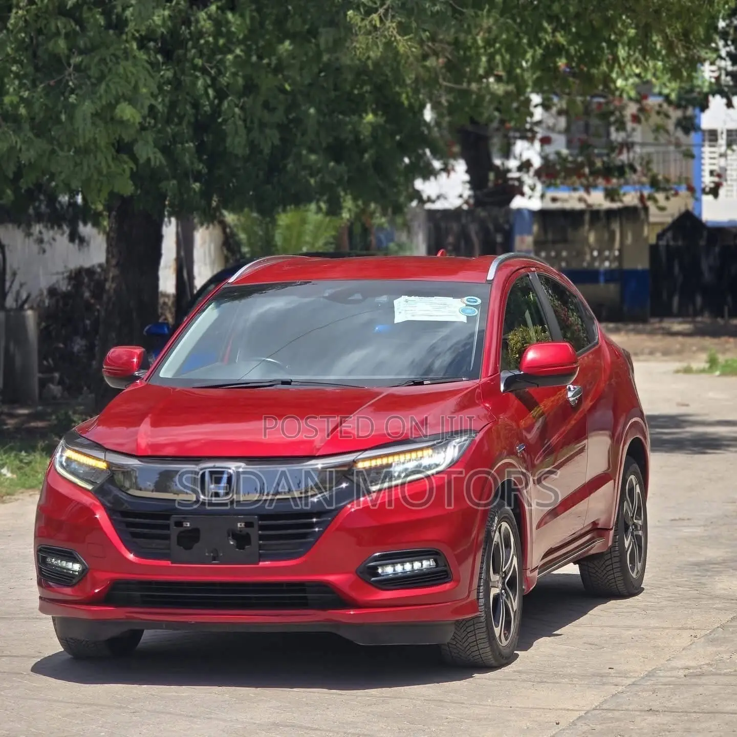Honda Vezel 2019 Red