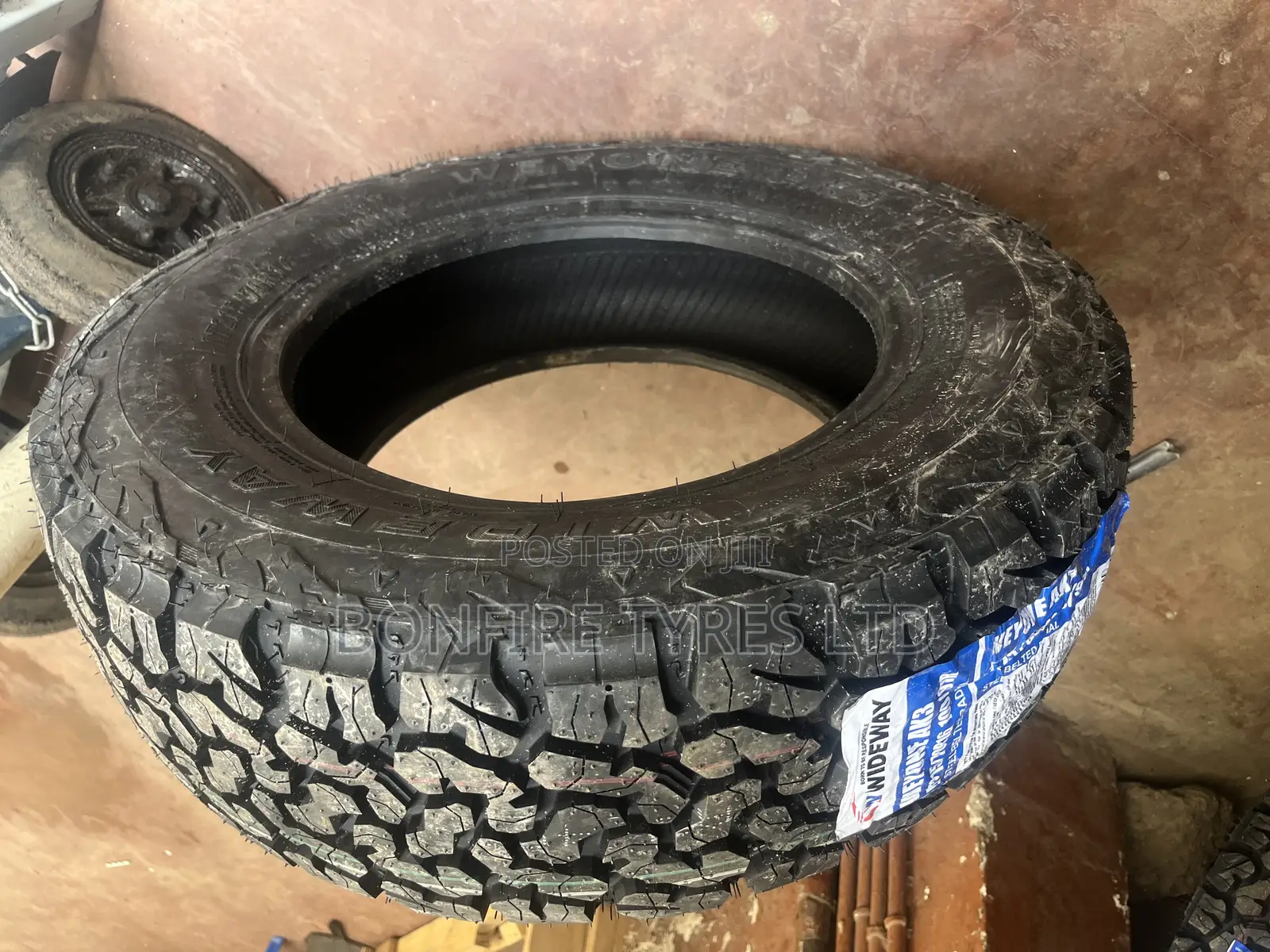 215/70r16 Wideway