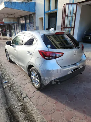 Mazda Demio 2019 Silver