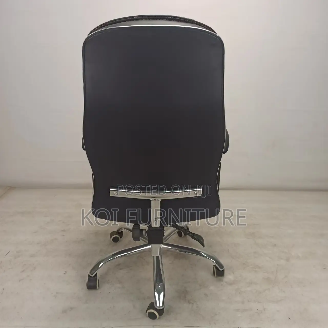 Office Chair : Executive Reclining High-Back Office Chair