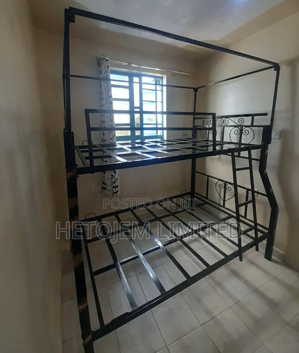 Space-Saving Double Deck Bed With Mosquito Rails – Strong Durable