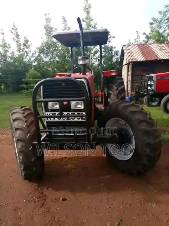 Tractor Massey Ferguson 385 4wd - thumbnail 3