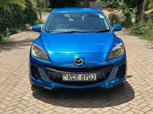 Mazda Axela 2011 Blue