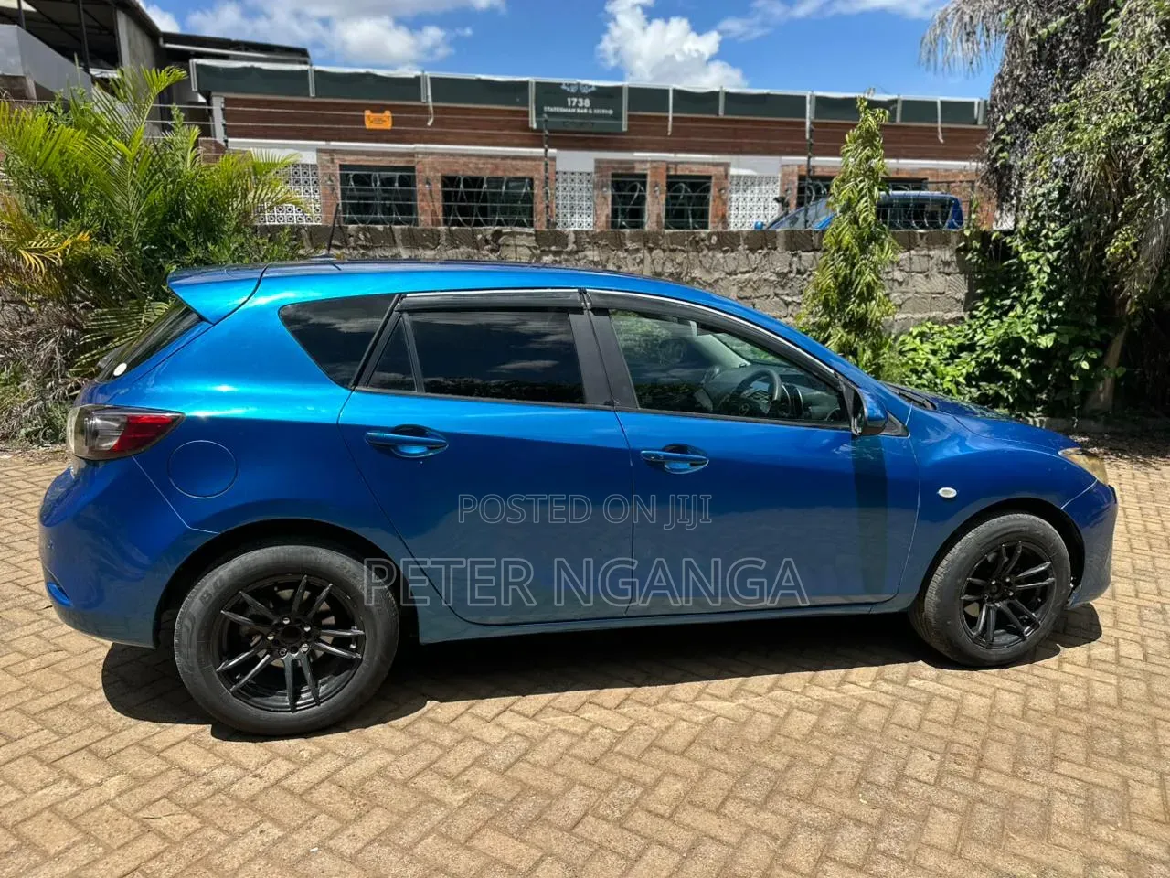 Mazda Axela 2011 Blue