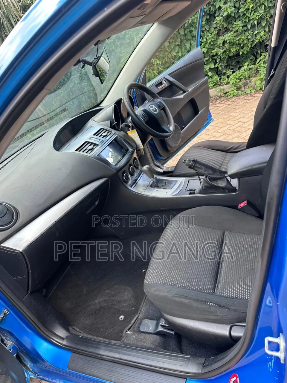 Mazda Axela 2011 Blue