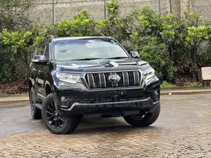 Toyota Land Cruiser Prado 2.8 2021 Black