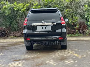 Toyota Land Cruiser Prado 2.8 2021 Black