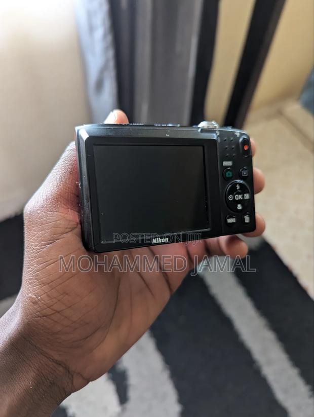 Nikon Coolpix - thumbnail 2