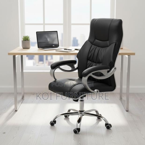 Office Chair : Ergonomic Executive Office Chair – Black Pu Leather