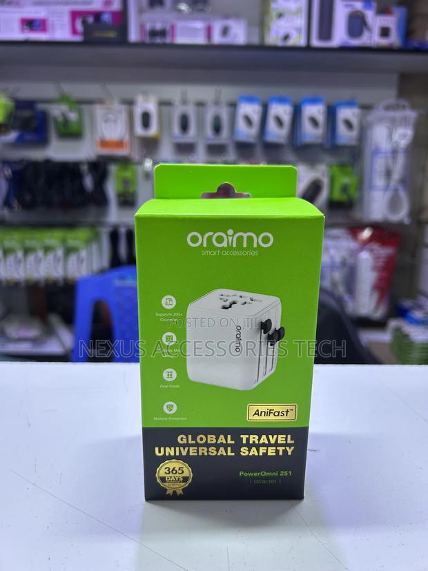 Oraimo Poweromni251 Universal Travel Adapter–200+ Countries,Dual Fuses