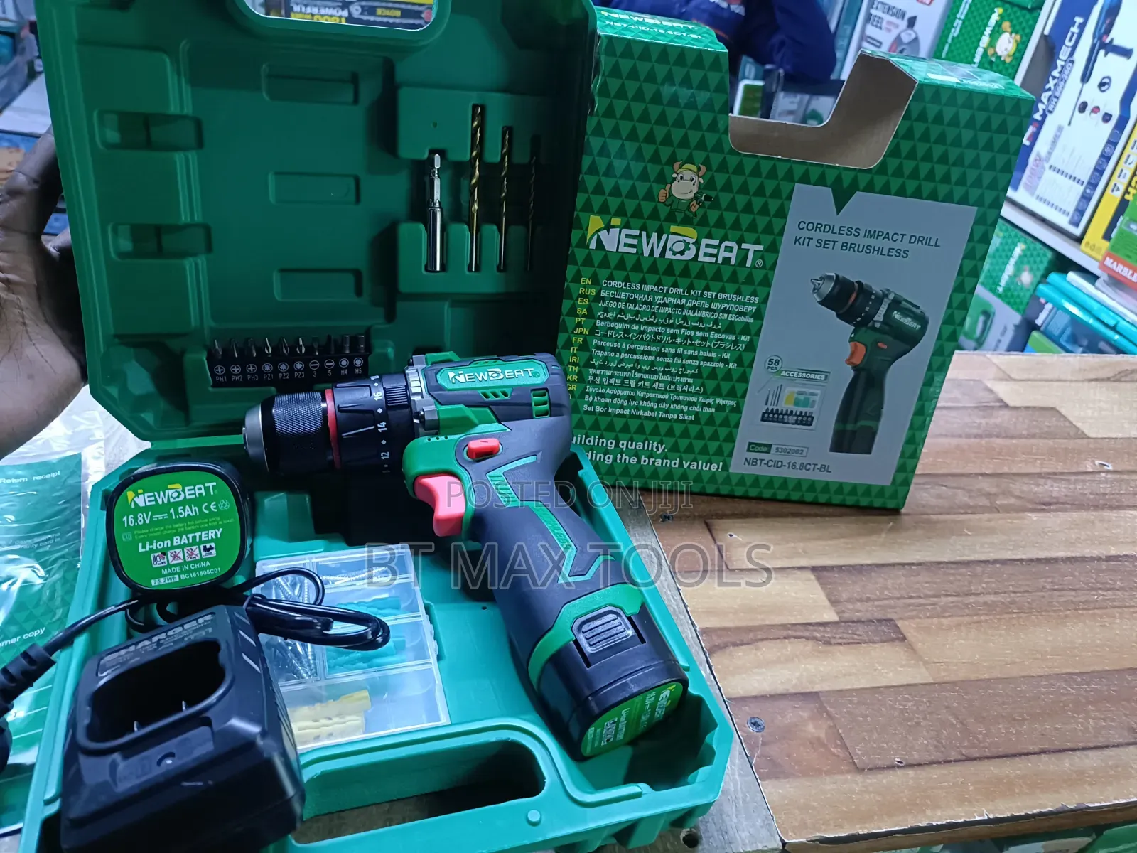 Cordless Drill With Metallic Chuck 16.8v