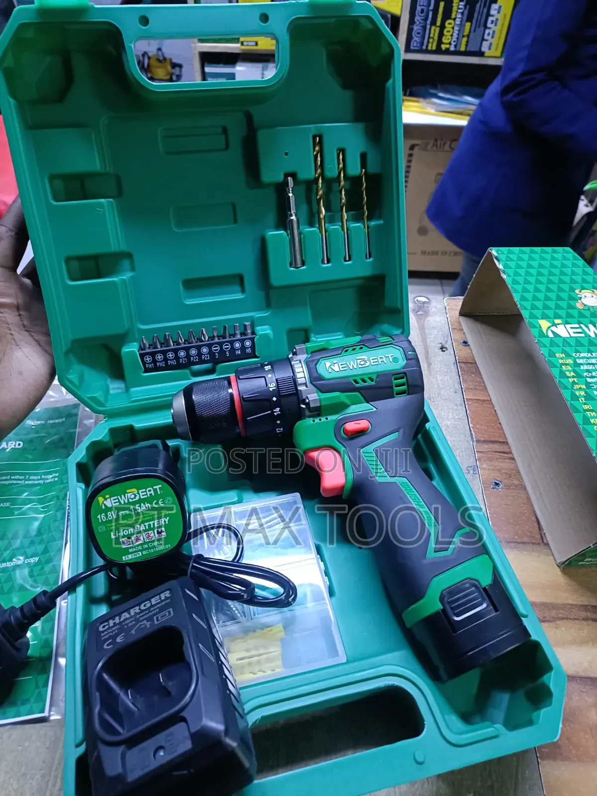 Cordless Drill With Metallic Chuck New Beat
