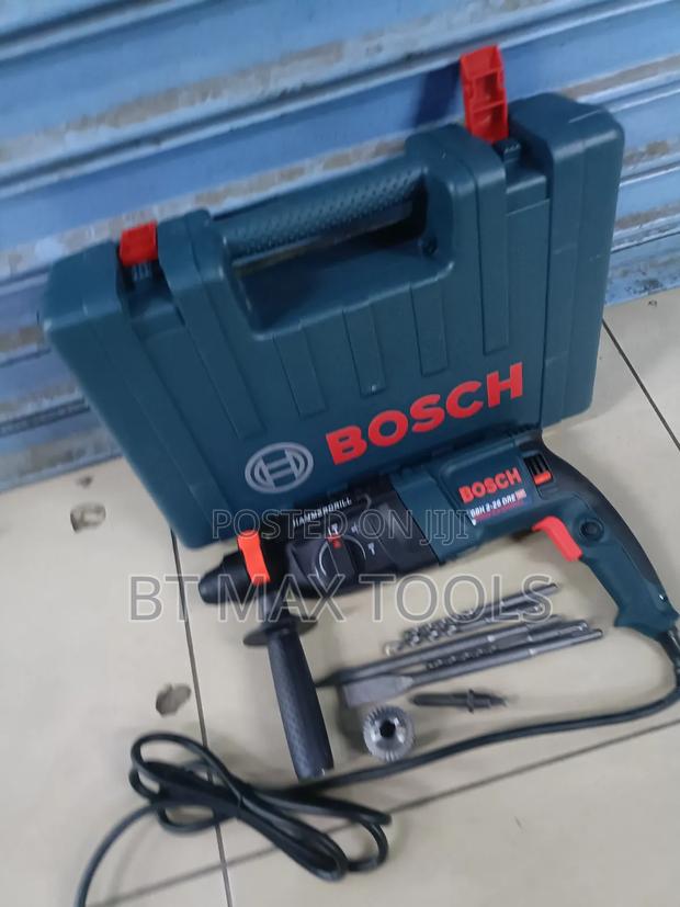 Rotary Hammer With Double Chuck and Bits