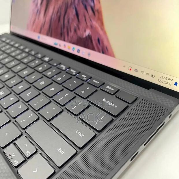 Laptop Dell Precision 5560 32GB Intel Core i9 SSD 512GB - thumbnail 4