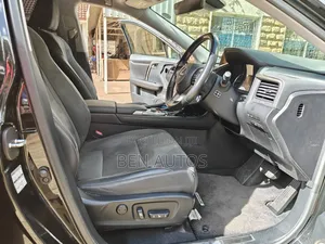 Lexus RX 200t 2WD 2016