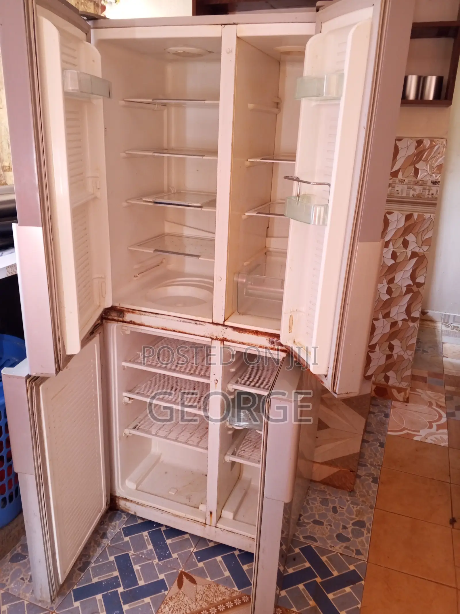 Refrigerator