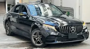 Mercedes-Benz C200 2020 Black