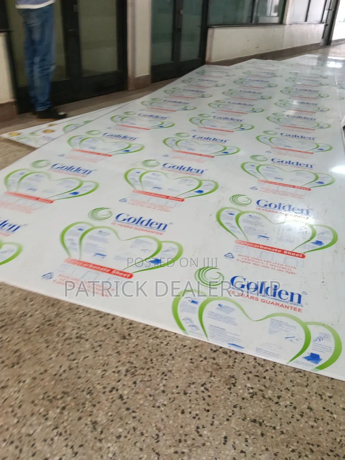 Uv Resistant Polycarbonate Sheets
