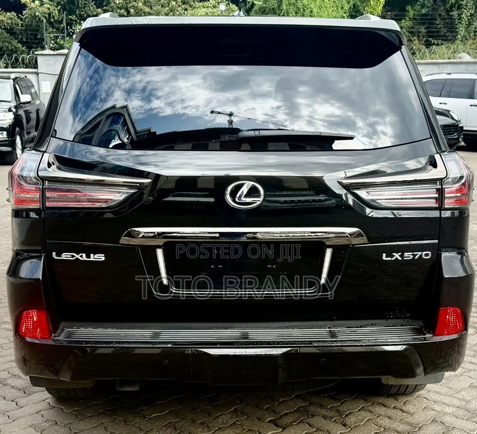 Lexus LX 570 AWD 2019 Black
