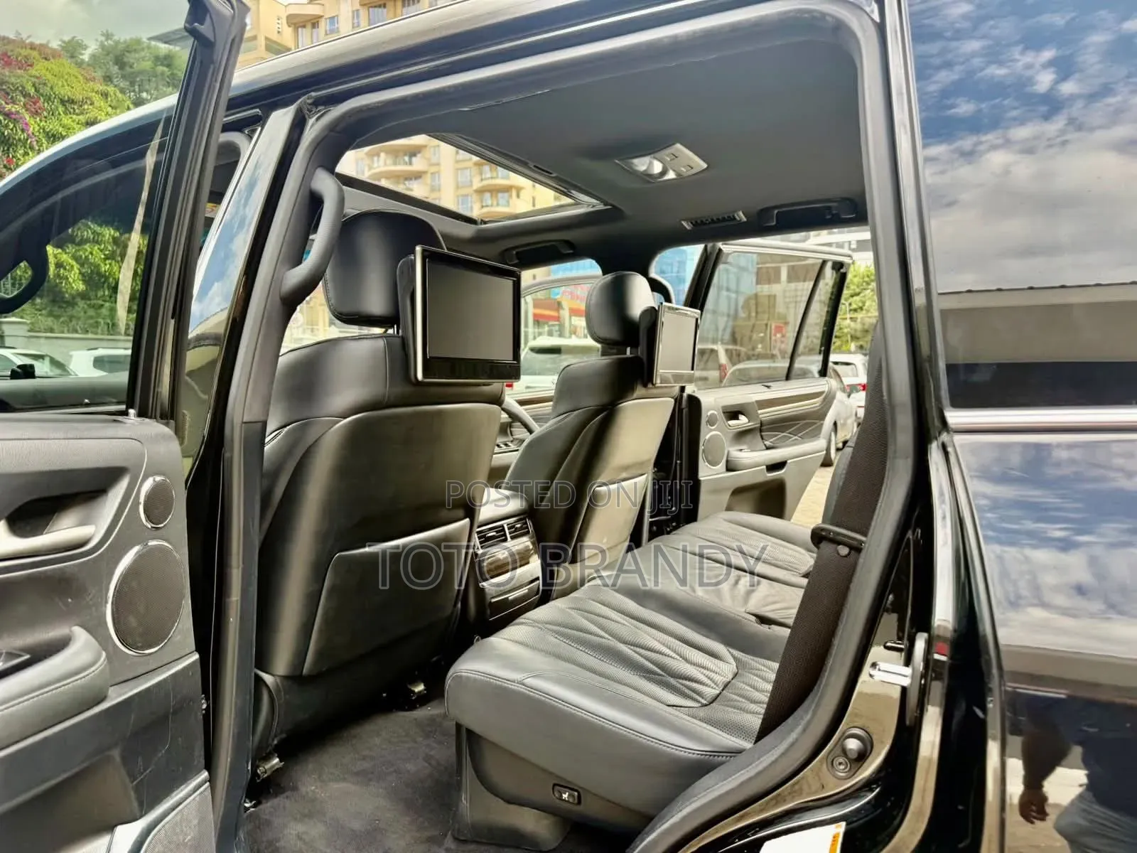 Lexus LX 570 AWD 2019 Black