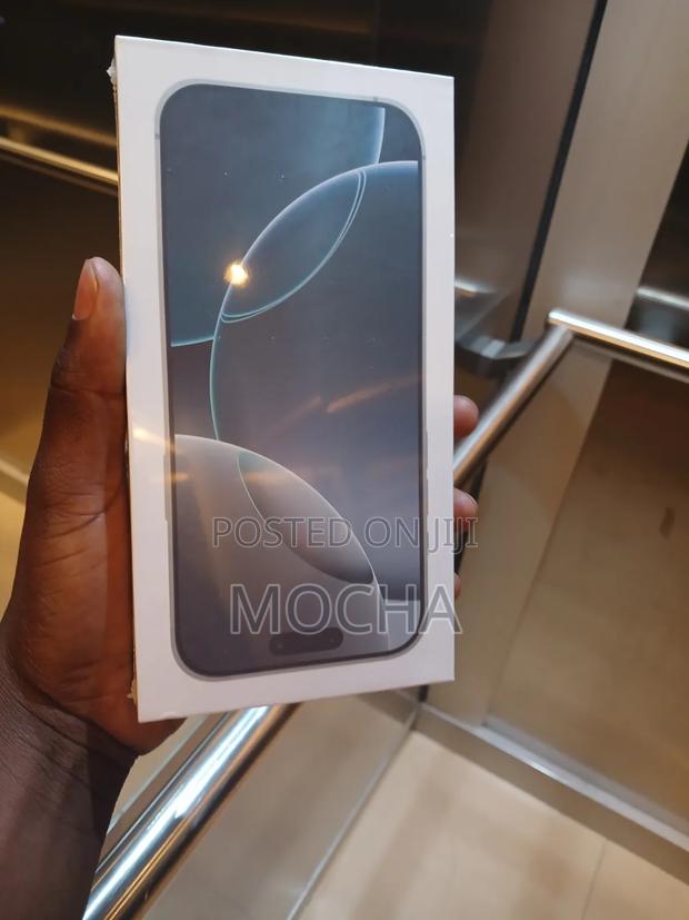 Apple iPhone 16 Pro Max 256 GB White