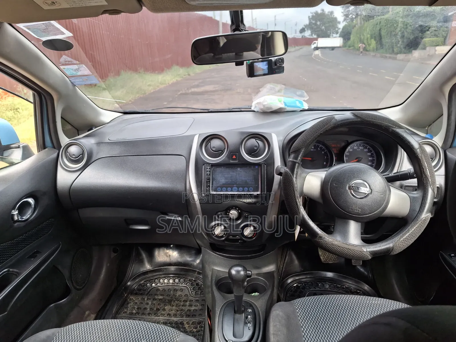 Nissan Note 2011 Blue