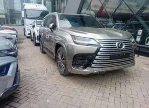 Lexus LX 2021 Silver