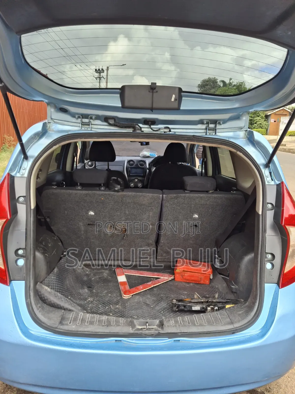 Nissan Note 2011 Blue