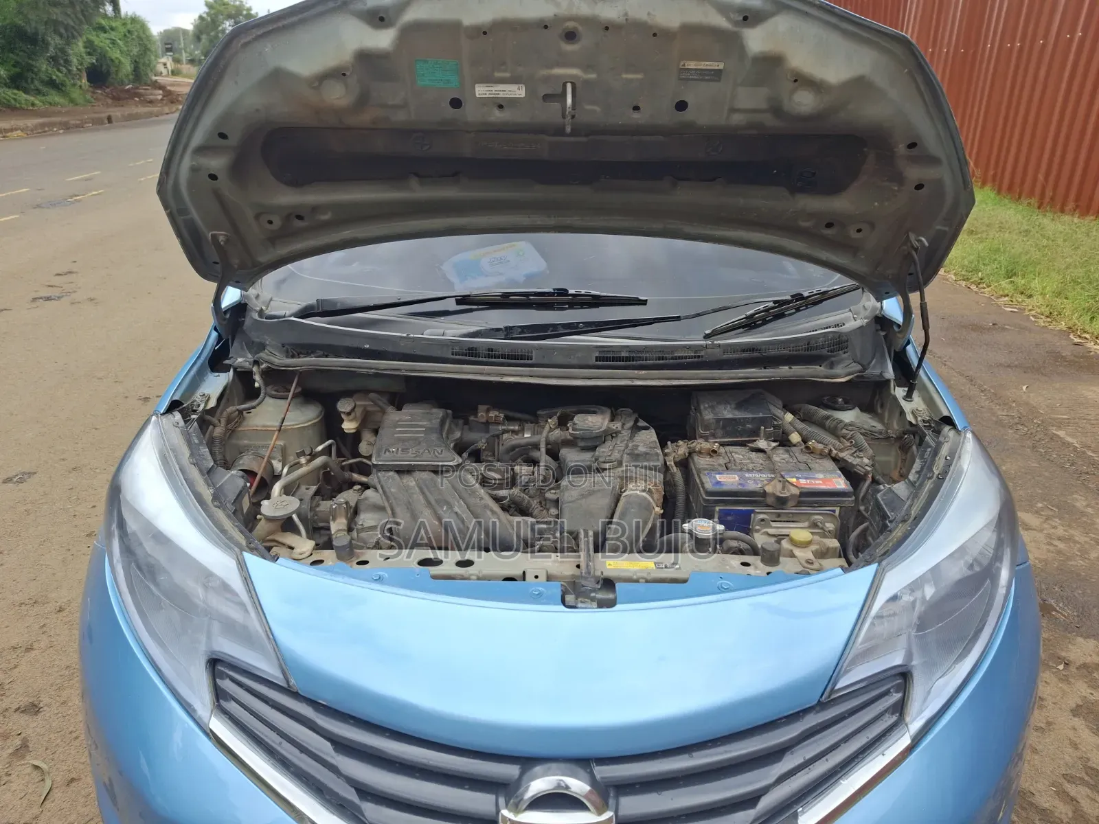 Nissan Note 2011 Blue