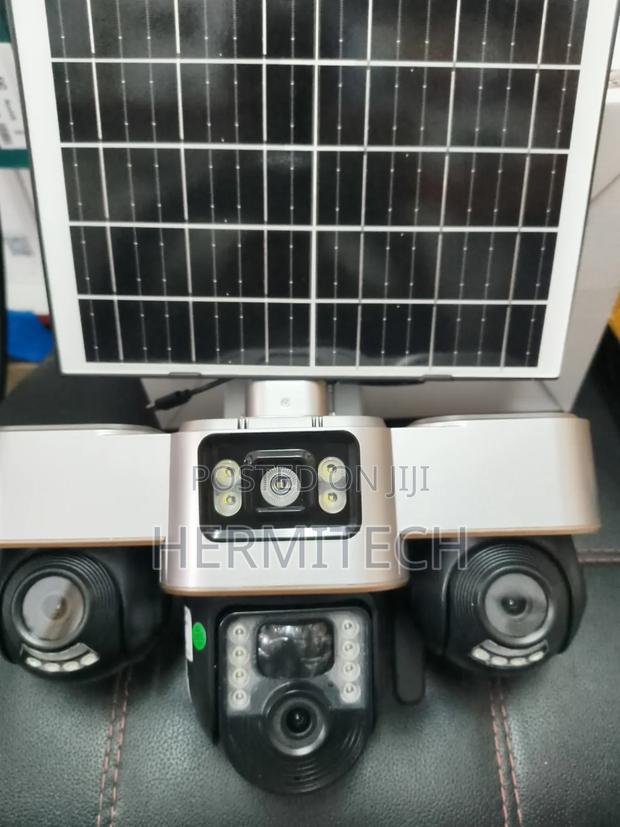 4g Smart Three Real Screens Triple Lens Solar Powered CCTV Outdoor - main view