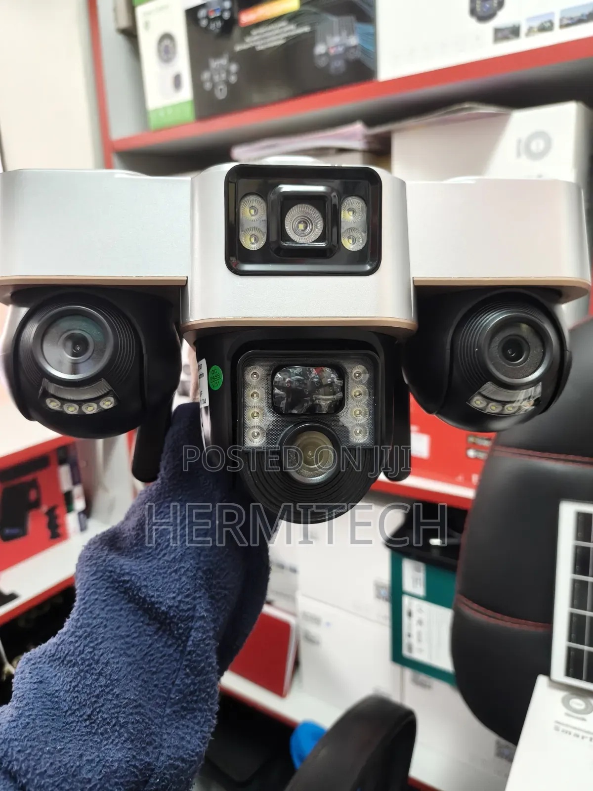 Three PTZ Three Lens 4g Enabled CCTV Solar Power Use CCTV