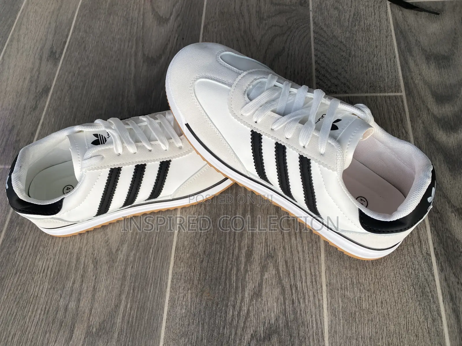 Adidas Sneakers