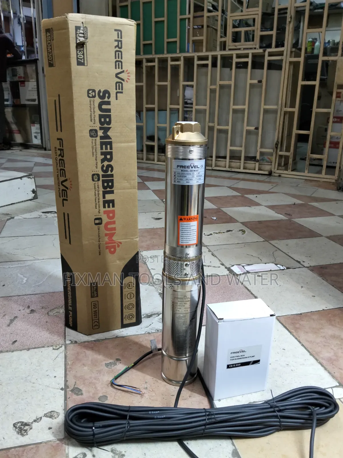 Deep Well Freevel Water Pump 0.5 Hp 370 Watts 49 M Head 1 Yr Warranty