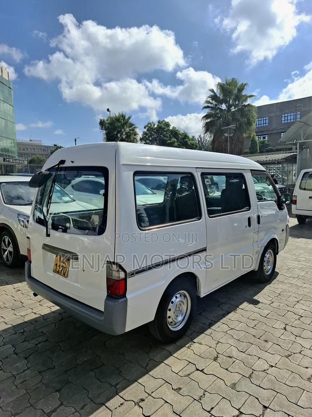 Mazda Bongo 2015 White - thumbnail 6