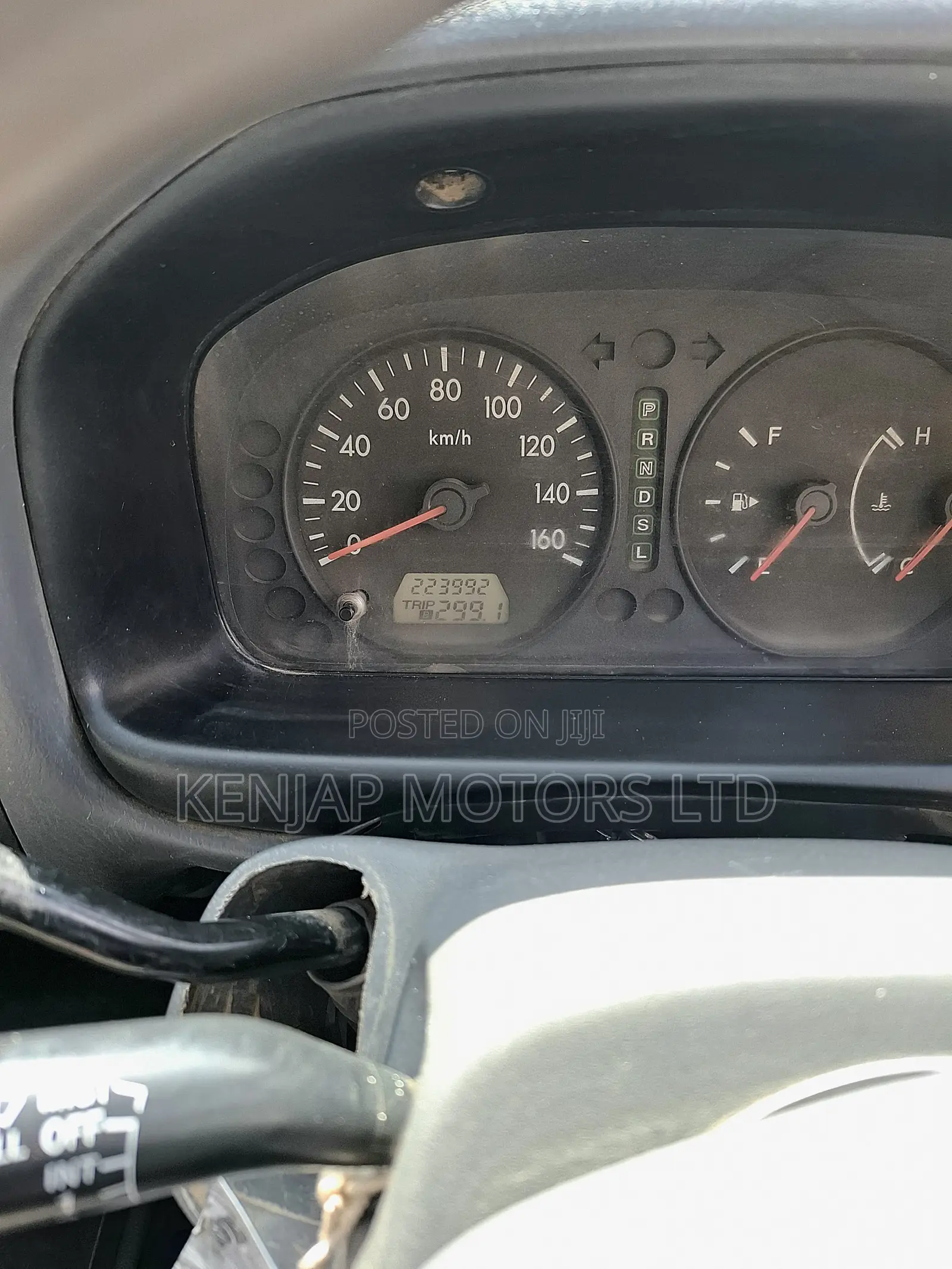 Mazda Bongo 2015 White
