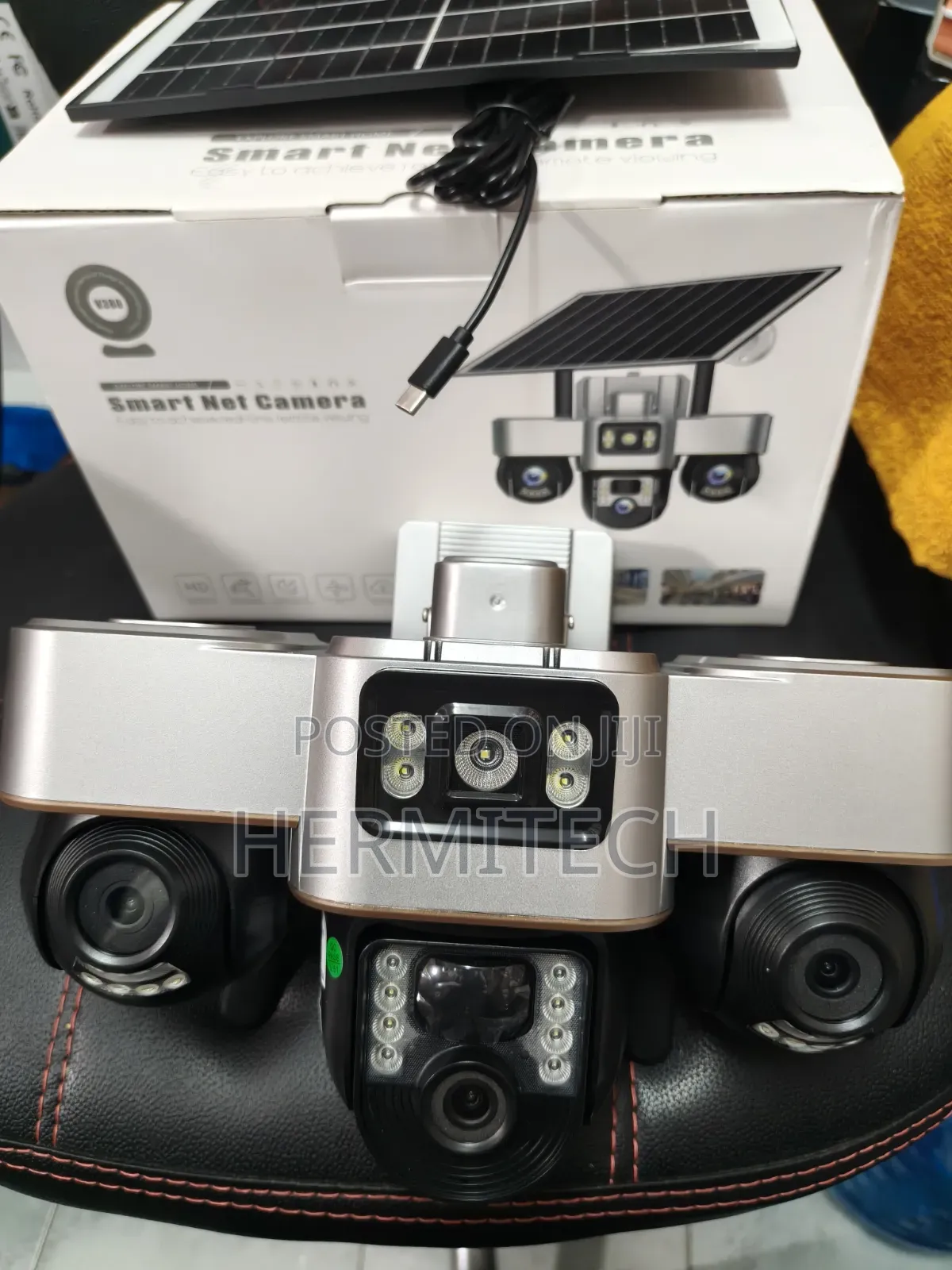 Infrared Night Vision Triple Lens 4g Solar Powered CCTV Camera