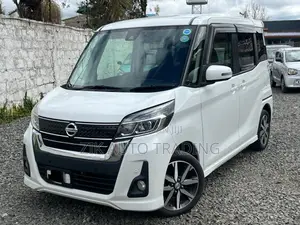 Nissan Dayz Roox 2019 White
