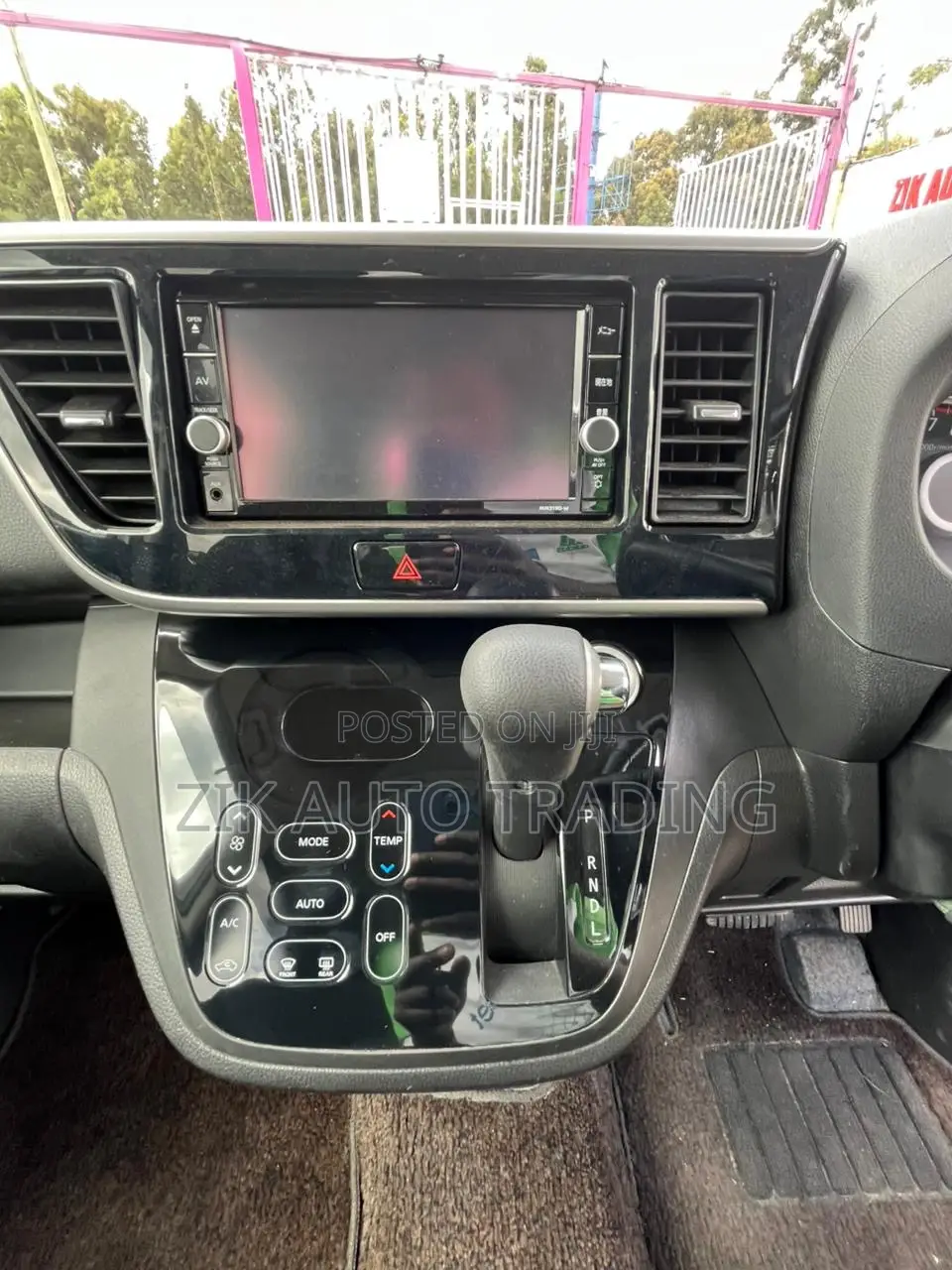 Nissan Dayz Roox 2019 White