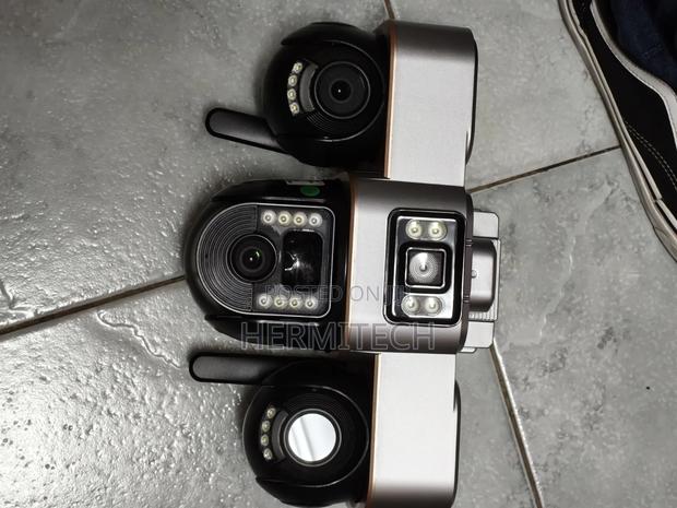 Hd Triple Lens 3-Screens 4g Smart Solar Powered CCTV for Outdoor Use